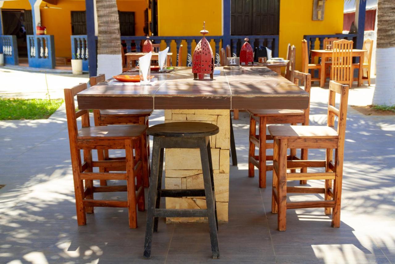Bohobe Naboty Bed & Breakfast โตเลียรา ภายนอก รูปภาพ