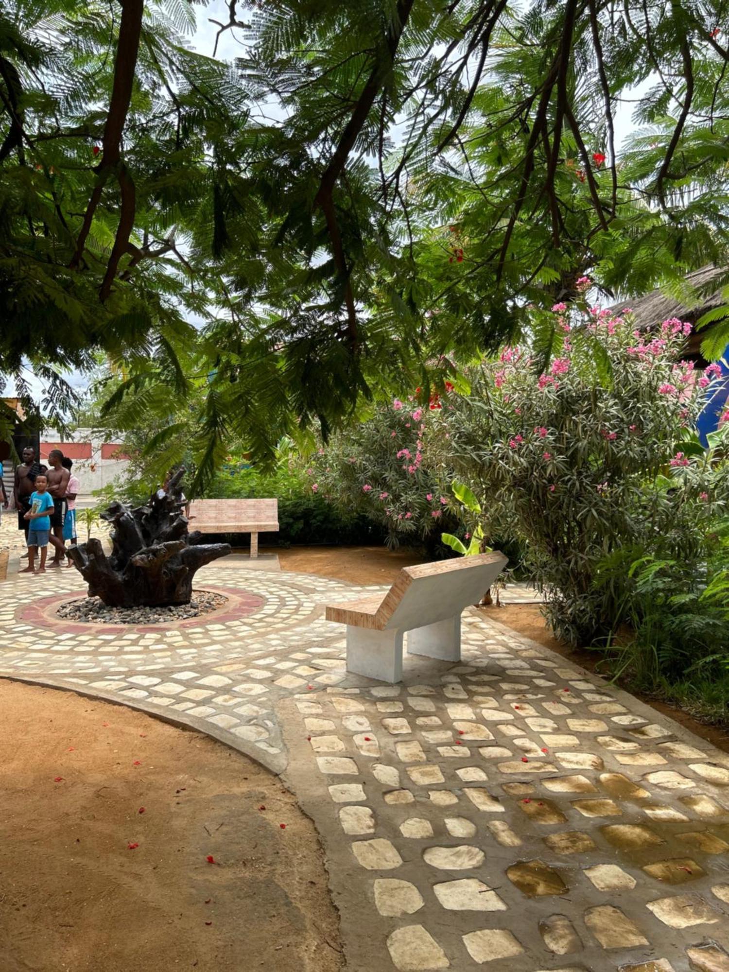 Bohobe Naboty Bed & Breakfast โตเลียรา ภายนอก รูปภาพ