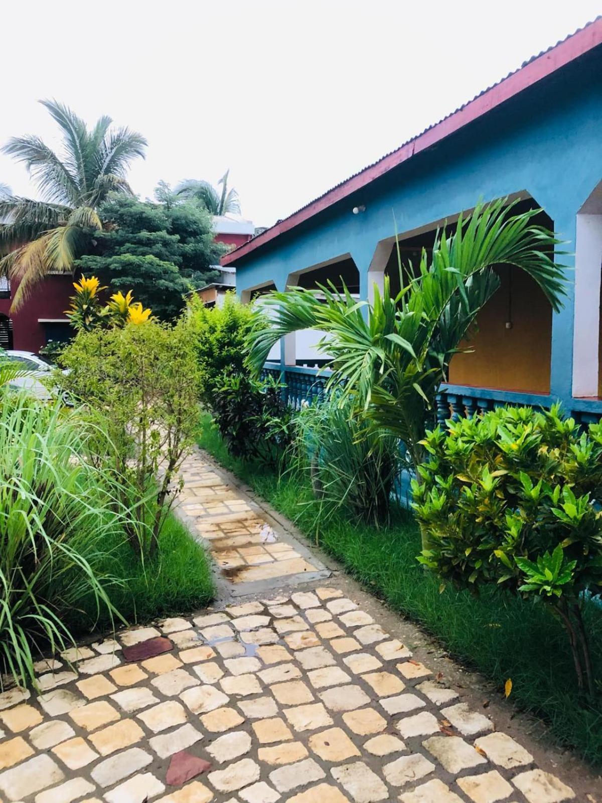 Bohobe Naboty Bed & Breakfast โตเลียรา ภายนอก รูปภาพ